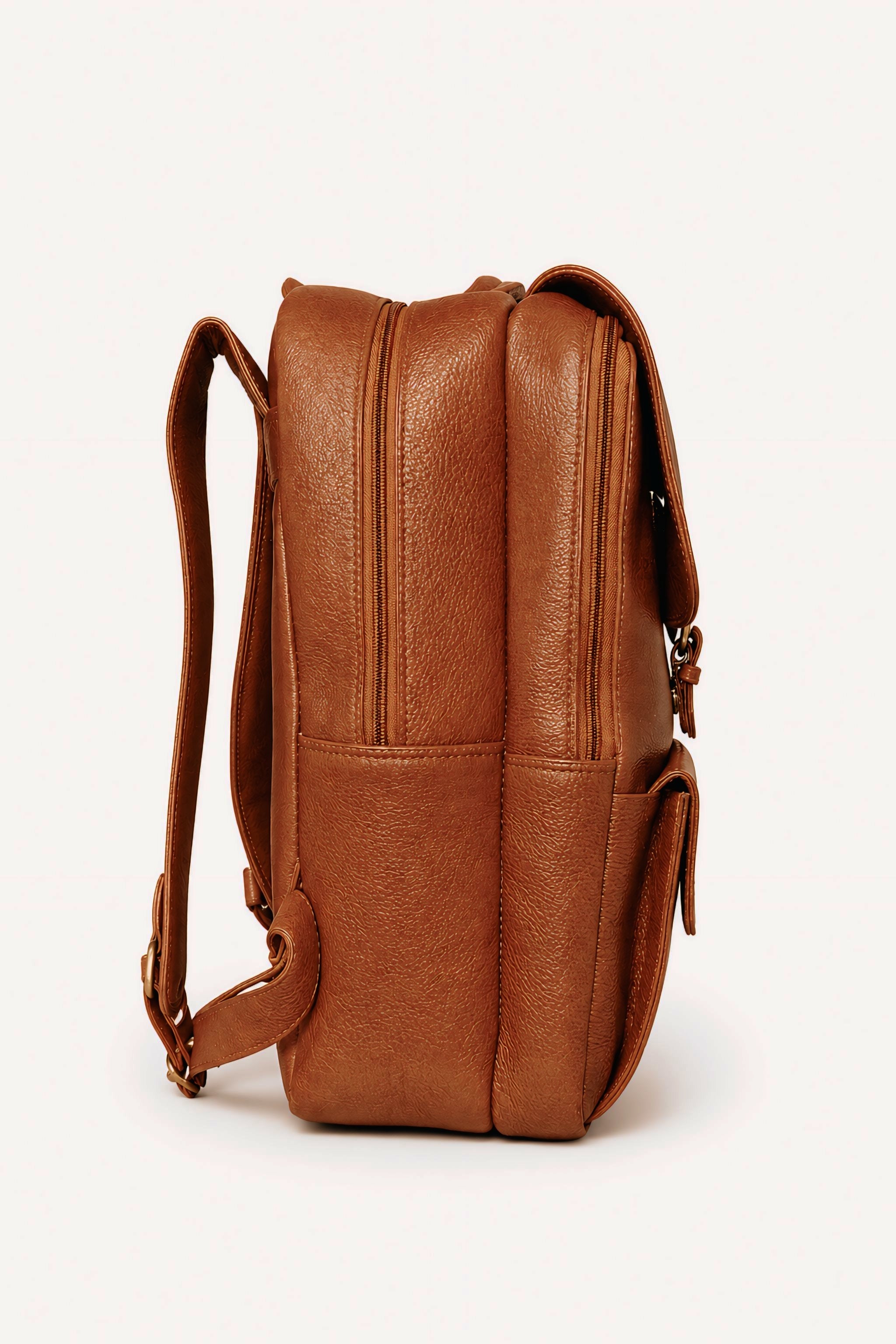 Leather Laptop Backpack - BUCKLE