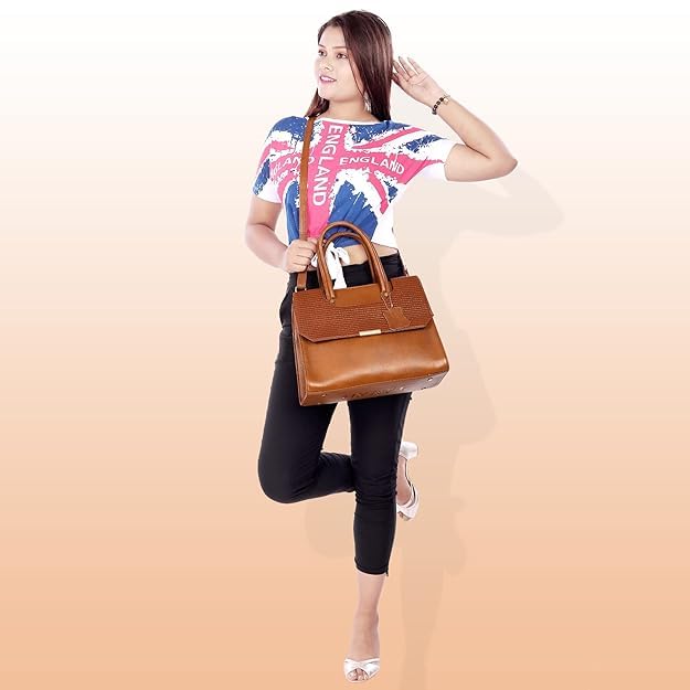 Structured Leather Handbag - CUT FLAP