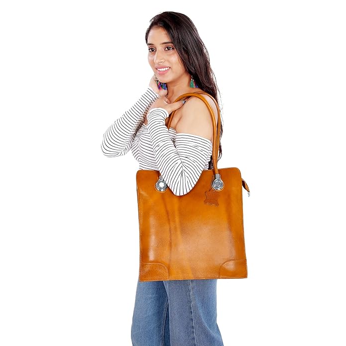 Leather Tote Bag - Vertica