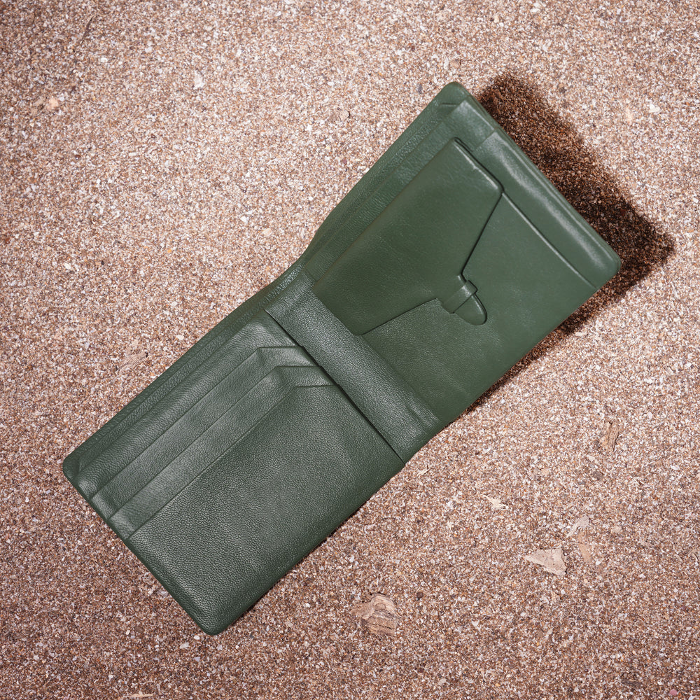 Lambskin Leather Wallet - STITCHLESS